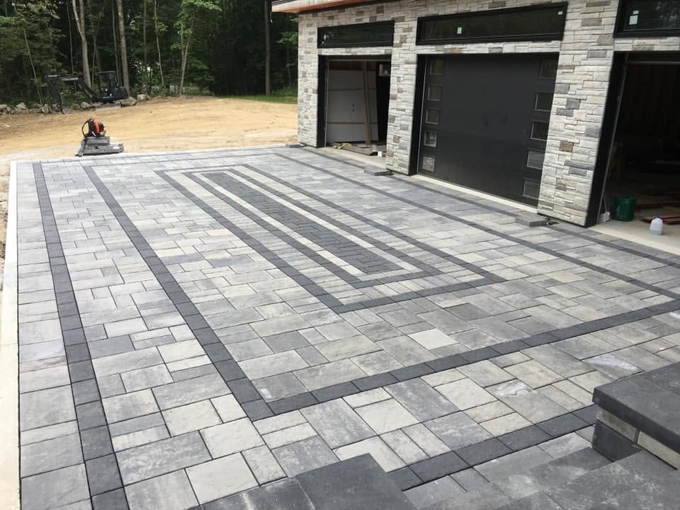 Auburn Custom Paver Driveway